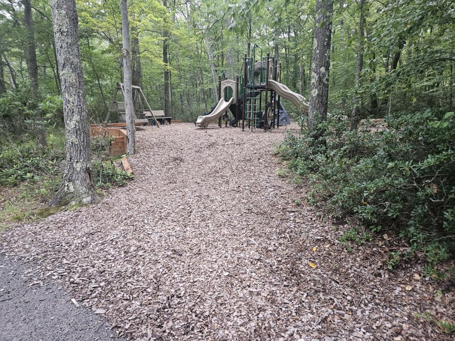 community tot lot